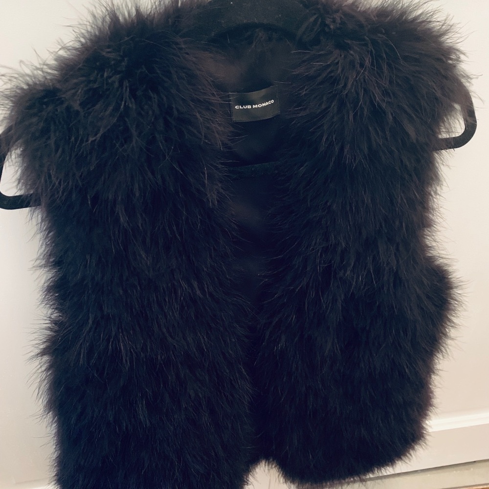 Club Monaco Feather Vest - Black
